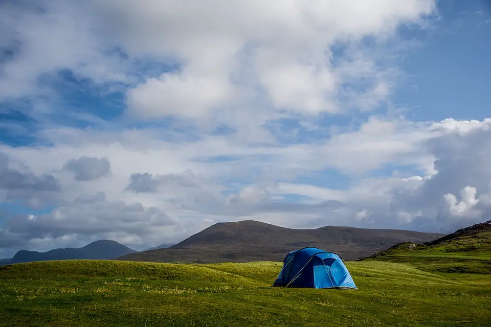 Surviving the Sizzling Heat: Essential Tips for Hot Weather Camping